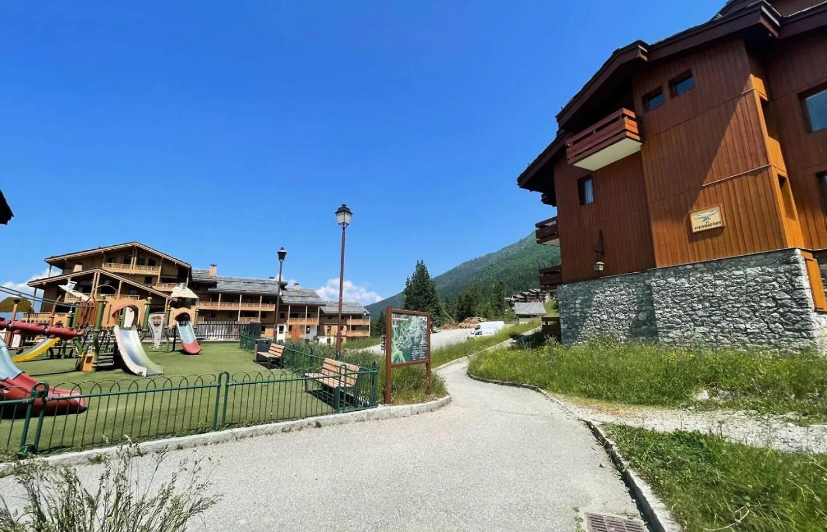 Appartement Residence Pierrafort G - Pierrafort 23 Mae-6551 Valmorel